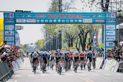 自由車環台賽》拉約維奇屏東六堆奪單站第2冠 盧紹軒終點前滑倒