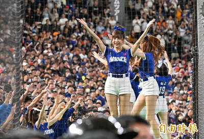 經典賽》Team Taiwan！把東京巨蛋變主場 台灣隊與球迷感動日本記者