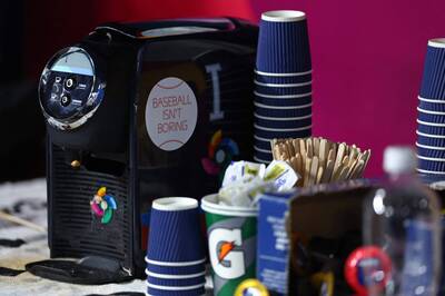 經典賽》義式濃縮對決美式 義大利隊咖啡機52.9萬天價成交