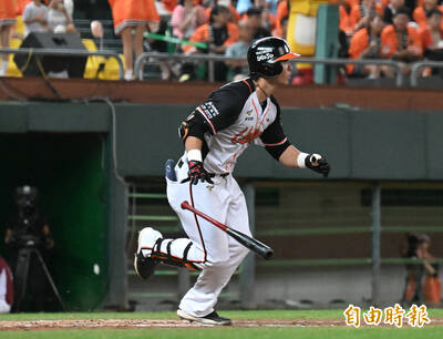 中職》神！統一獅四番夯亞太歷史首轟 追平兄弟的聯盟紀錄！