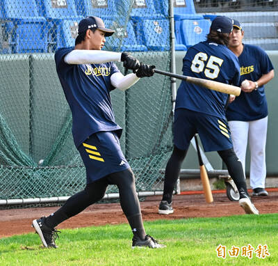 中職》兄弟拉上金手套外野手 火速扛下先發