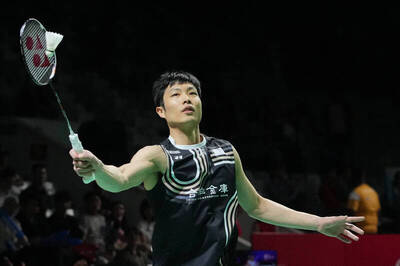湯姆斯盃》周天成直落二力退南韓對手 助台灣隊先馳得點