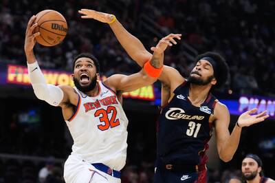 NBA季後賽》狂勝37分！米契爾31分無用 尼克橫掃騎士闖總冠軍賽