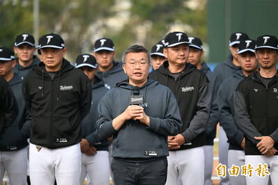 中職》踩到紅線！惡質球迷抹黑打假球 會長蔡其昌出手了
