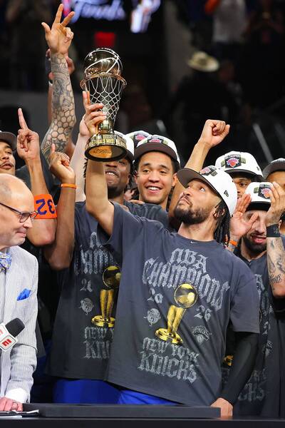 NBA冠軍賽》「籃球之神」喬丹後第一人！布朗森締鬼神紀錄抱走FMVP
