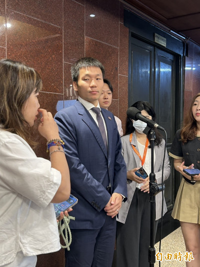 運動部》李洋否認與林鴻道失和 對將請辭部長傳聞感到錯愕