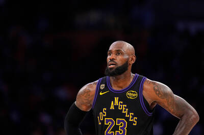 NBA》詹姆斯享受當得分王的感覺 歐尼爾：繼續打搞不好破5萬分