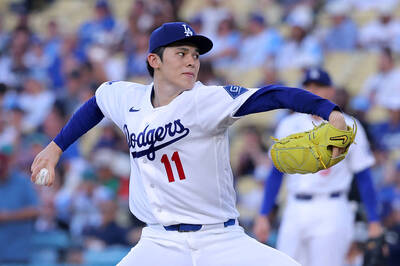 MLB》大谷翔平整場坐板凳、佐佐木朗希5.1局7K好投！ 宇宙道奇最速69勝