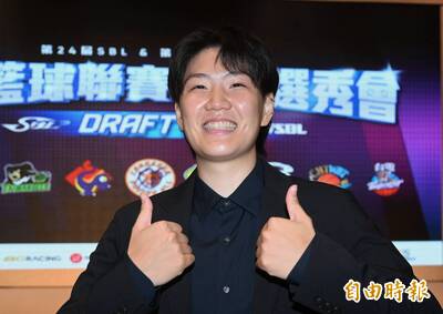WSBL選秀》「即使生病也無條件支持我」蔡佑蓮成狀元談媽媽紅了眼眶