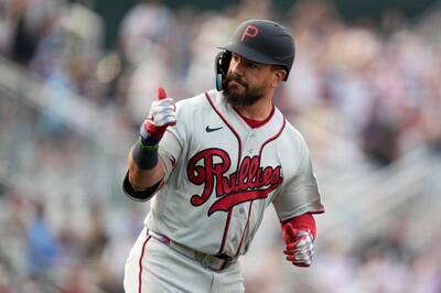 MLB》史瓦伯雙響砲再次獨居全壘打王！費城人「夢田之戰」擊敗雙城