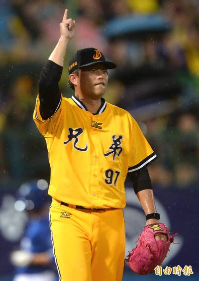 棒球》前兄弟投手領軍！ 狂飆3連勝稱霸中國CPB 賽後盛讚全隊