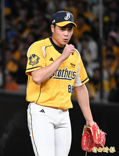羅戈遭網路惡意留言攻擊咀咒家人 「火球男」宋晟睿語重心長發聲了