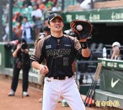 中職》陳鏞基生涯累積62支高飛犧牲打 躍居統一獅隊史最多