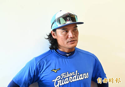 中職》看陳鏞基引退想到自己 王勝偉:還能有機會上場,是非常幸福的事 中職》看陳鏞基引退想到自己 王勝偉:還能有機會上場,是非常幸福的事