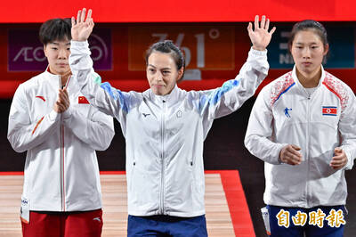 亞運前線》舉重女神郭婞淳先搶抓舉世界紀錄 堅持不落淚「因為自己很讚」