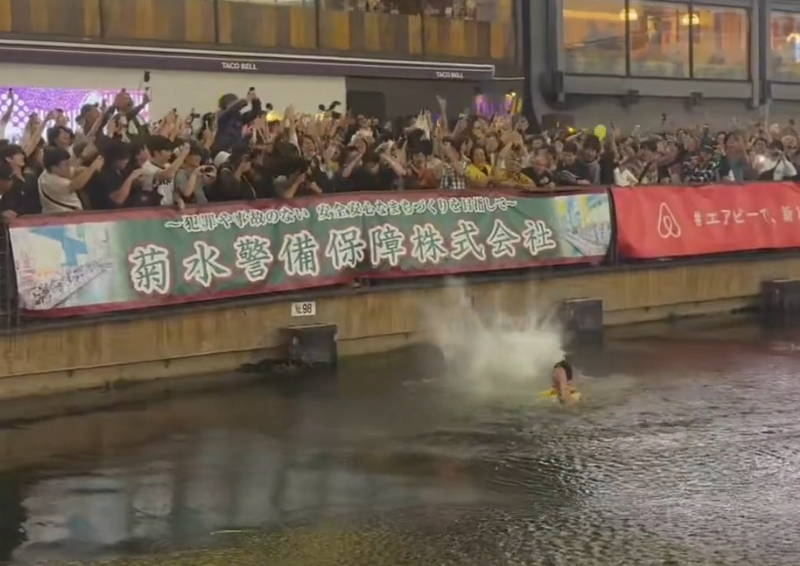 日職》阪神封王！首度央聯二連霸 「跳道頓堀川」名場面曝光