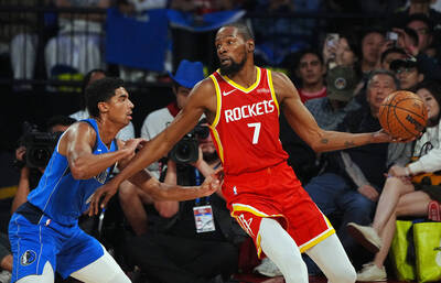 NBA》砸錢找超級巨星非奪冠保證？太陽老闆一番話讓杜蘭特氣炸反擊