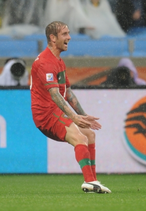 葡萄牙中場大將梅利斯上半場踢進全場第一球，宣告這場大屠殺即將展開。﹝法新社﹞