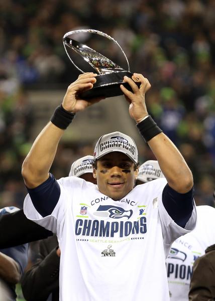 西雅圖海鷹隊(Seahawks)以23比17擊敗舊金山49人(49ers),闖進超級盃。(法新社) 西雅圖海鷹隊(Seahawks)以23比17擊敗舊金山49人(49ers),闖進超級盃。(法新社)