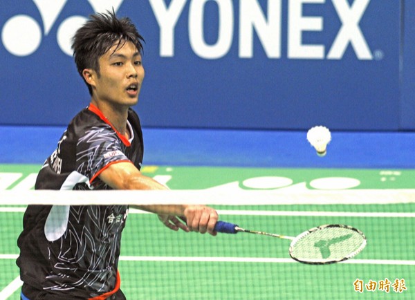 台灣羽球好手周天成以直落二擊敗日本佐佐木翔,晉級16強。(資料照,記者陳志曲攝) 台灣羽球好手周天成以直落二擊敗日本佐佐木翔,晉級16強。(資料照,記者陳志曲攝)