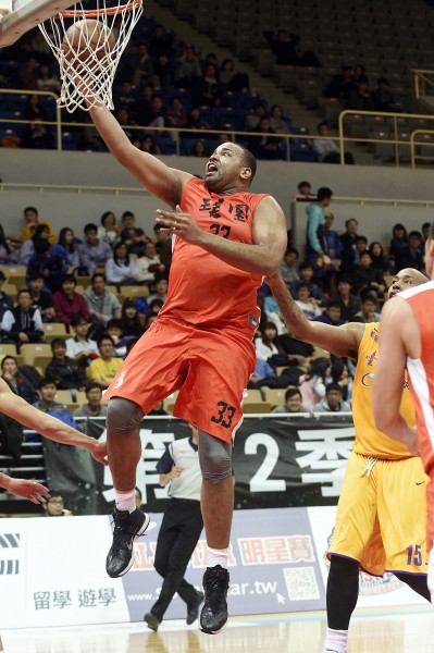 Sbl 推土機對決璞園新洋將塞勒初登場擊敗台銀 自由體育