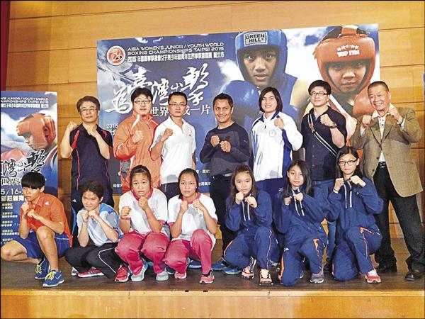 獅隊「男神」吳國豪要去當兵了。(記者倪婉君攝) 獅隊「男神」吳國豪要去當兵了。(記者倪婉君攝)