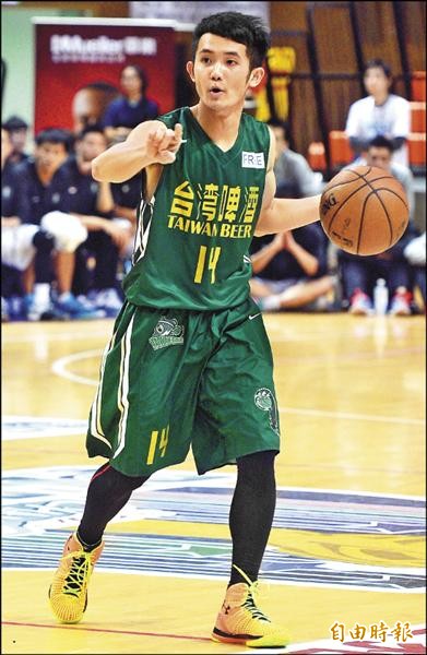 台啤陣上以菜鳥蔣淯安的19分得分最高。(記者王藝菘攝) 台啤陣上以菜鳥蔣淯安的19分得分最高。(記者王藝菘攝)