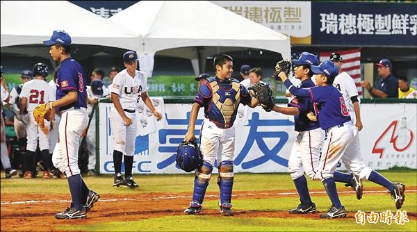 U12世界盃台美大戰,台灣敲出15安力克美國,確定晉級冠軍賽。(記者黃志源攝) U12世界盃台美大戰,台灣敲出15安力克美國,確定晉級冠軍賽。(記者黃志源攝)
