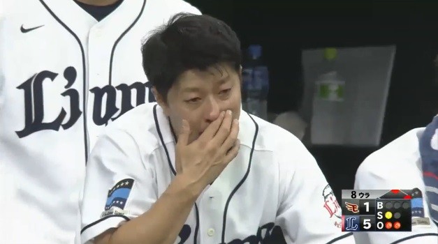 日職 哭著也要打完 森本稀哲淚崩引退 影音 自由體育