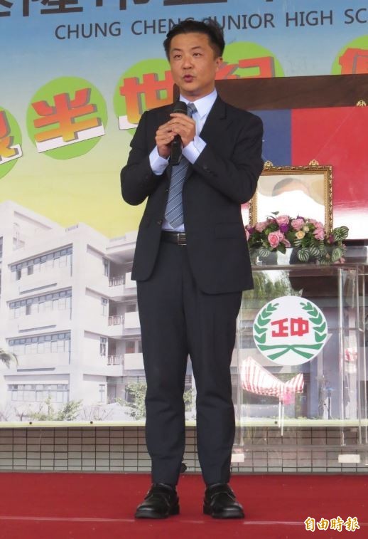 呂秋遠表示,自己肯定支持謝淑薇退出奧會比賽。(資料照,記者俞肇福攝) 呂秋遠表示,自己肯定支持謝淑薇退出奧會比賽。(資料照,記者俞肇福攝)