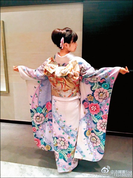 小愛記者會萌樣像七五三節小女孩 自由體育