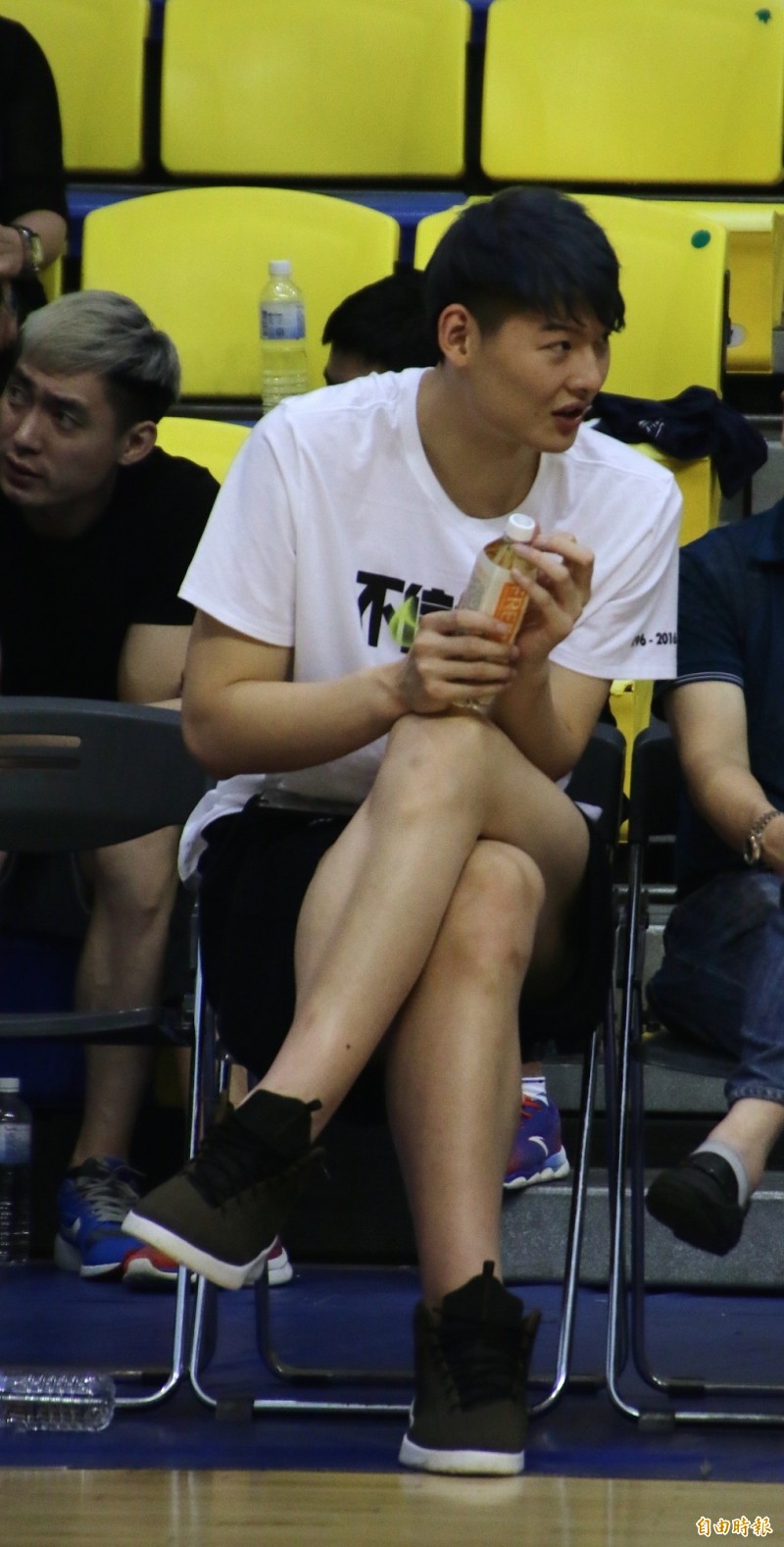 福建隊王哲林今年參加NBA選秀被灰熊隊在第二輪挑走，不過本次海峽杯他有傷在身，可能不會上場。（記者林宗偉攝）