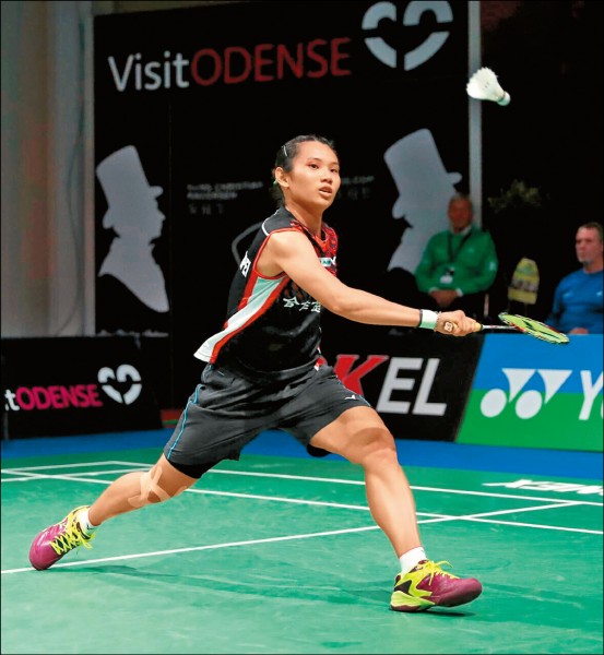 戴資穎以直落二拍落泰國彭蒂,取得女單8強門票。(Badminton Photo提供) 戴資穎以直落二拍落泰國彭蒂,取得女單8強門票。(Badminton Photo提供)