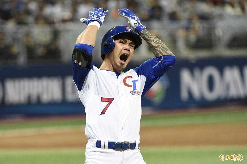 張志豪敲回1分打點，氣勢激昂！（特派記者陳志曲攝）