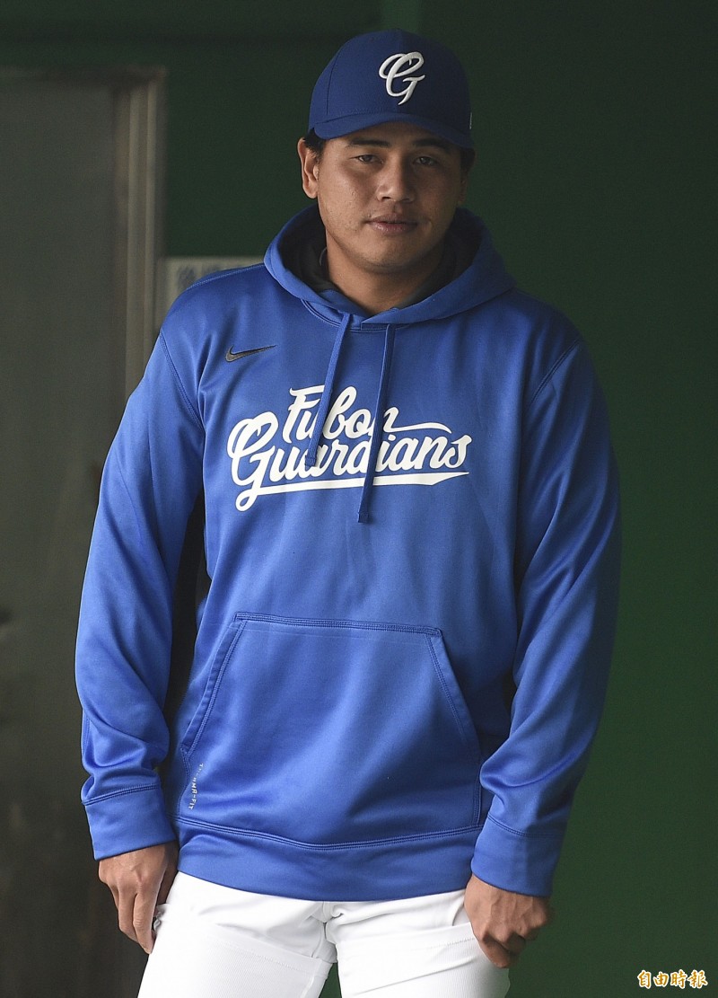 富邦悍將陽冠威。（記者陳志曲攝）