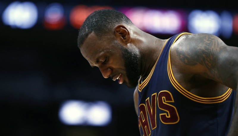 騎士3月份狀況低迷。（歐新社）