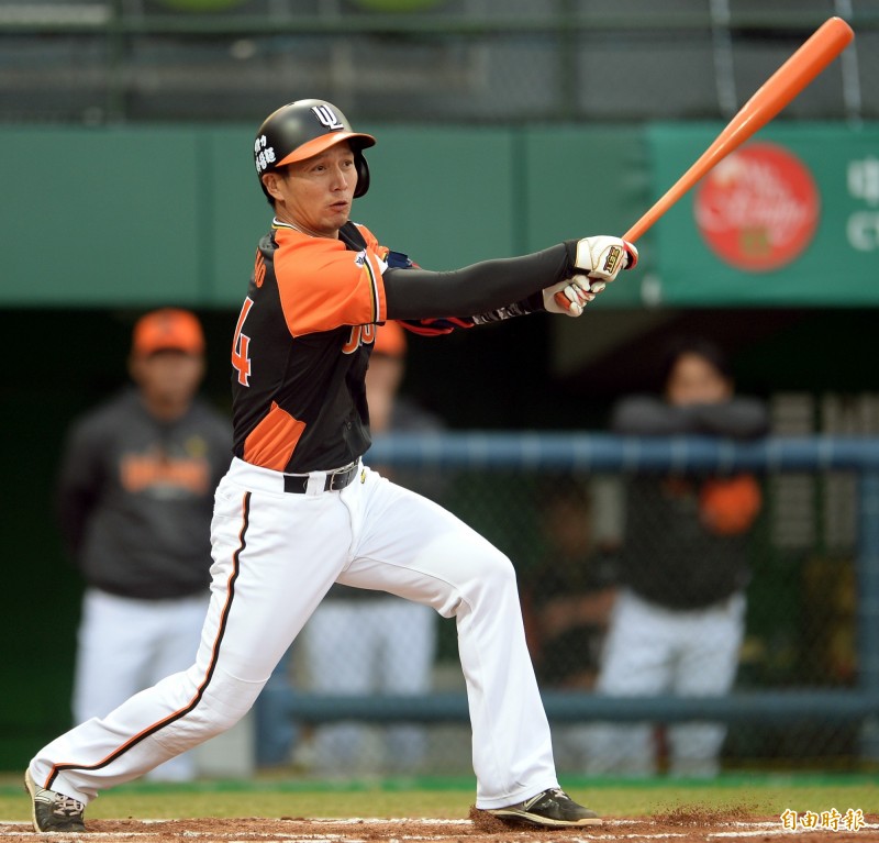 高志綱安打。（記者林正堃攝）