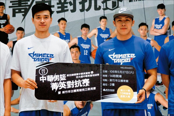 周儀翔(右)和黃聰翰(左)將在新竹提前上演「藍白」對抗。(主辦單位提供) 周儀翔(右)和黃聰翰(左)將在新竹提前上演「藍白」對抗。(主辦單位提供)