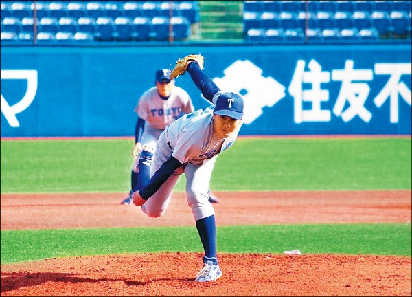 棒球追夢人 醫生重考上東大伊藤40歲初登板 自由體育