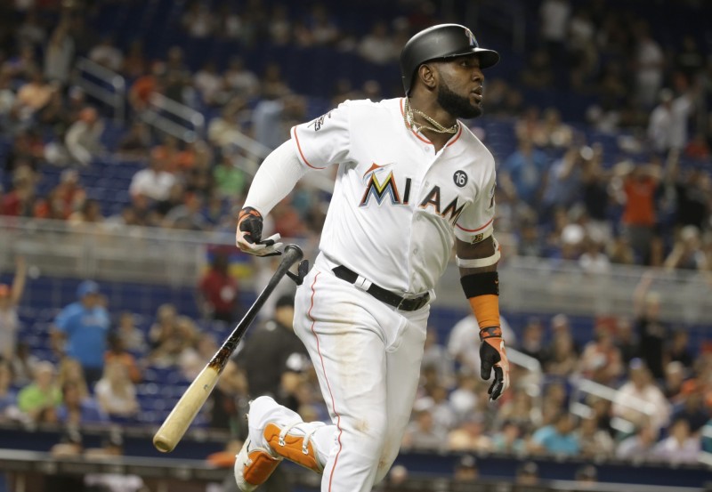 歐蘇納今天敲出本季第17轟。（美聯社）