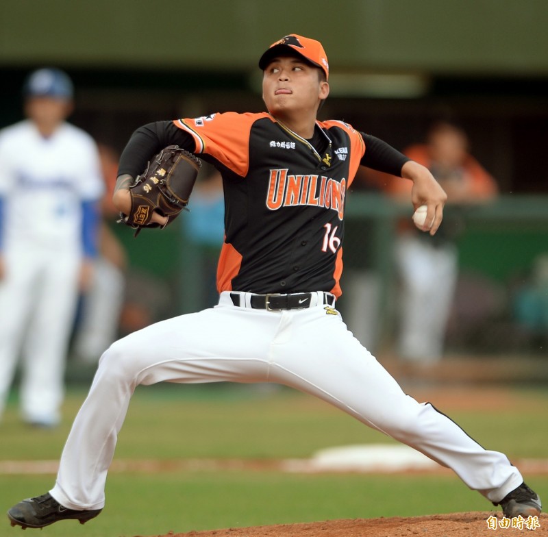 統一先發投手江辰晏。（記者林正堃攝）