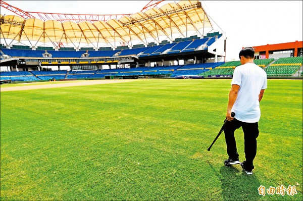 即使去年奪下二軍打擊王，曾陶鎔依然沒自信，他說：「一直到今年有些表現，才覺得自己好像有做到一些事，但還要再加油才行。」（記者廖耀東攝）