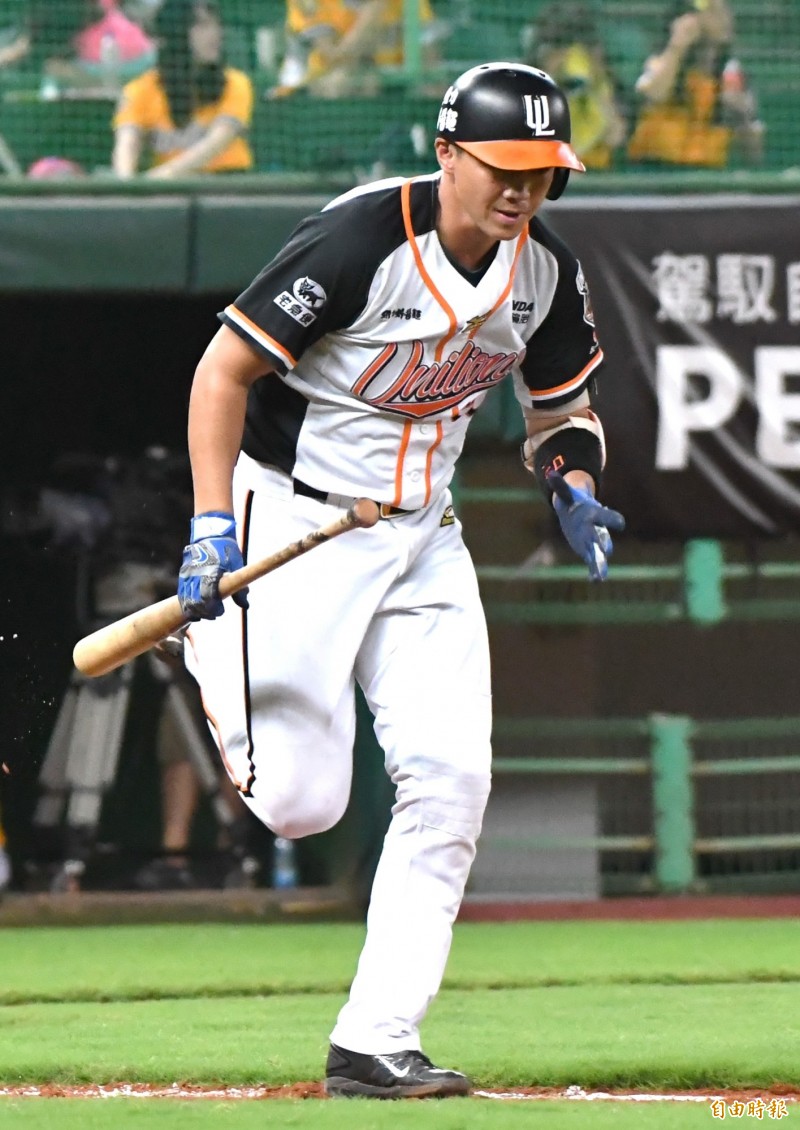 統一獅買嘉儀獲得單場ＭＶＰ。（記者黃志源攝）