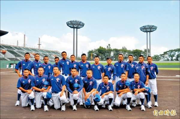 2011年亞洲青棒錦標賽，當時台灣隊陣中的胡智為（後排左二）、林子偉（後排左三）和曾仁和（前排左三）今年相繼登上大聯盟。（資料照，記者倪婉君攝）