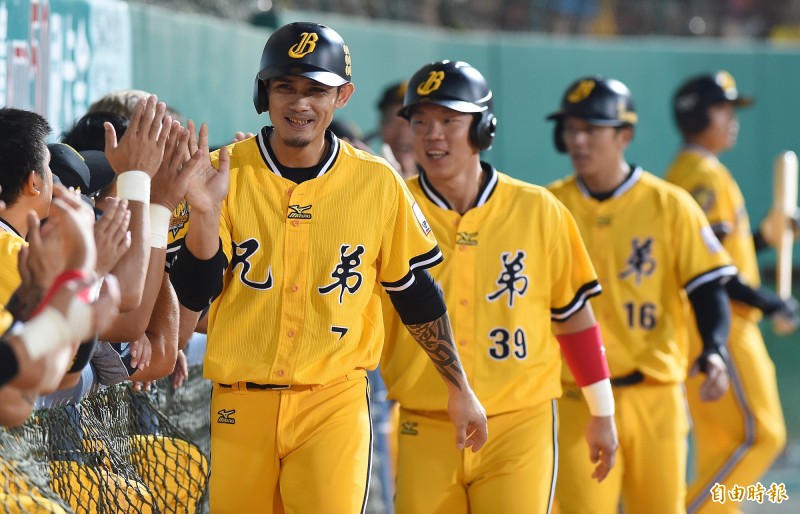 張志豪（前）。（記者廖振輝攝）