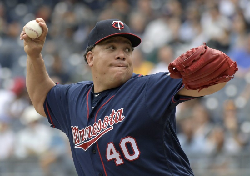 MLB》44歲老投手柯隆想再拚 願拿小聯盟約 - 自由體育