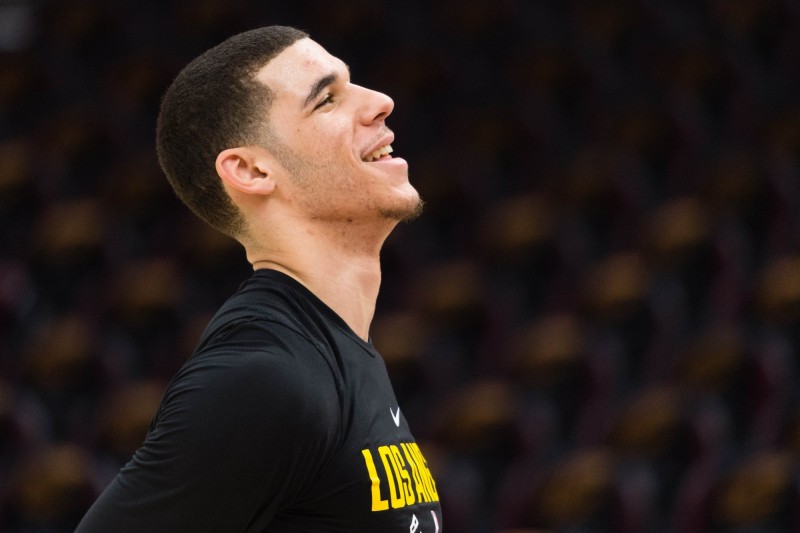 NBA》湖人陷8連敗低潮 球哥直呼想上場打球
