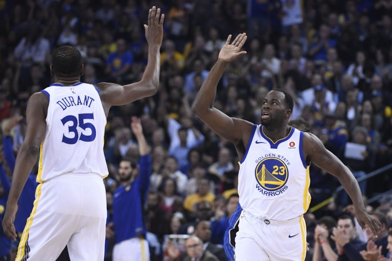 隊友格林（右）對杜蘭特得分能力超有信心。（資料照，USA TODAY Sports）