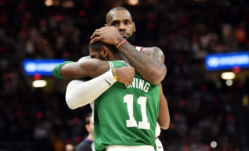 詹姆斯尊重厄文的決定。（資料照，USA Today Sports）