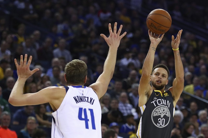 NBA》超越老飛人卡特 柯瑞三分進球史躍升第7 - 自由體育